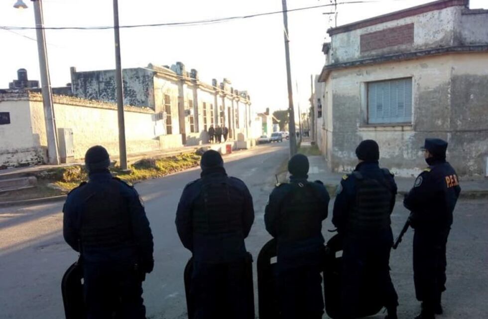 Tres presos de una cárcel entrerriana murieron en un incendio tras una pelea