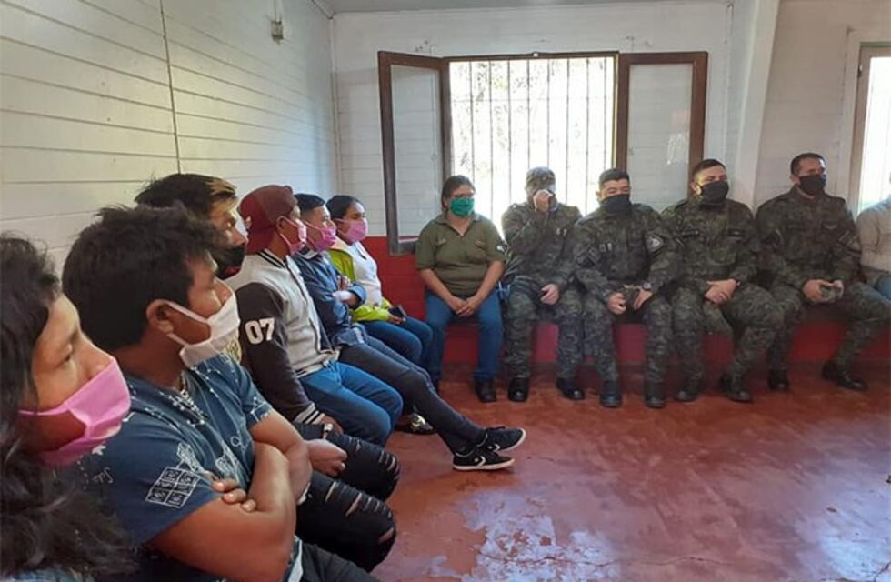 Policías y guardaparques, articulan tareas con las comunidades Mbyá de Iguazú