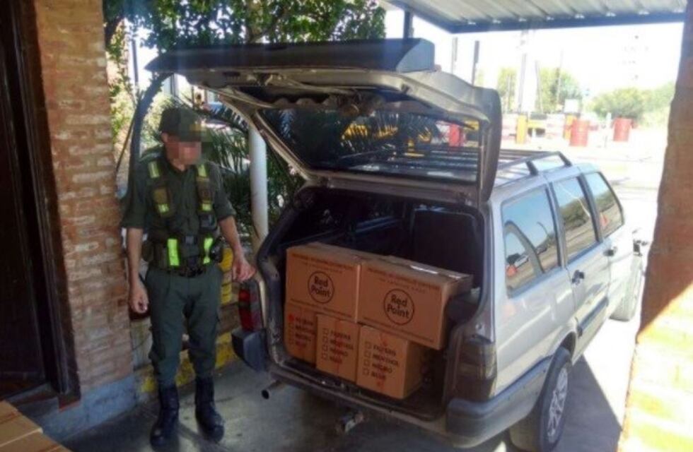 Secuestraron un contrabando de casi diez mil paquetes de cigarrillos