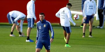 La Selección Argentina se entrenó con todos los convocados de cara al partido con Brasil\u002E (AFP)