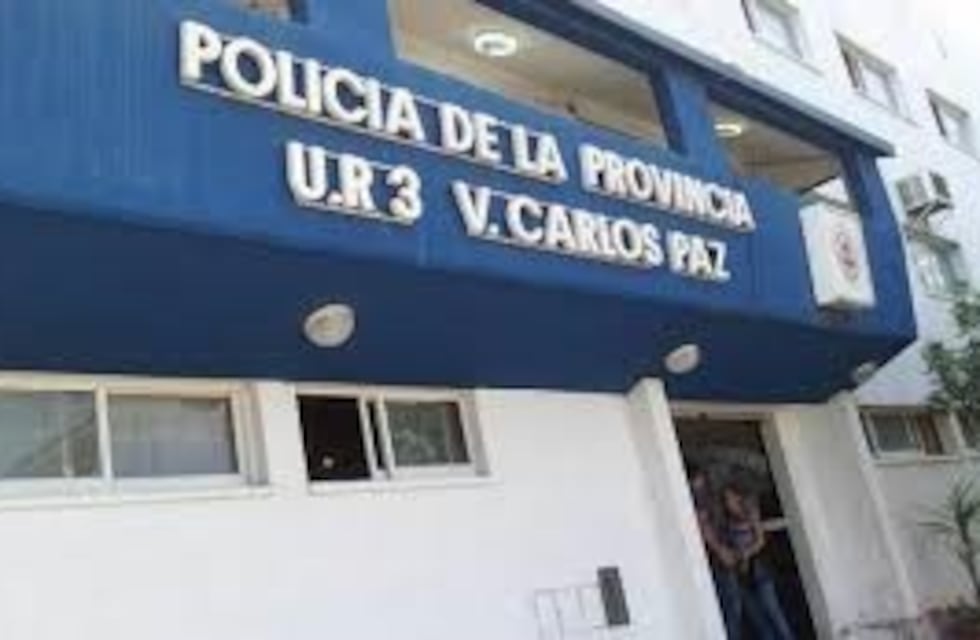 Inseguridad en Carlos Paz: Dos detenidos tras robar una moto en pleno centro