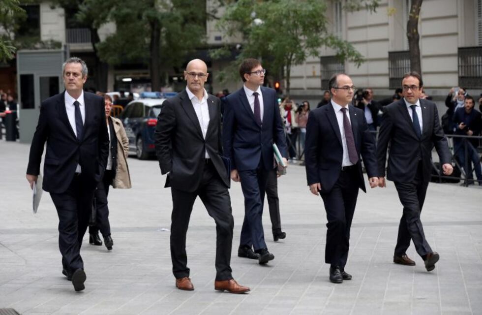 Una jueza envió a prisión a nueve exfuncionarios de Puigdemont