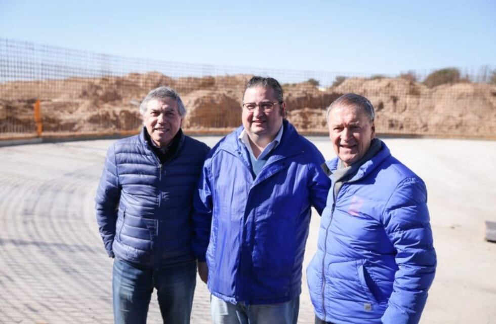 Schiaretti y un fuerte apoyo a Brandán en Colonia Caroya