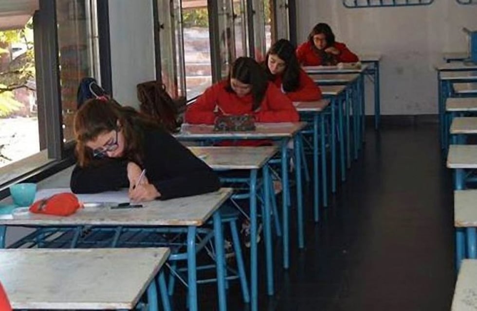 Pequeños ejemplos: seleccionaron a alumna de la escuela de Minas