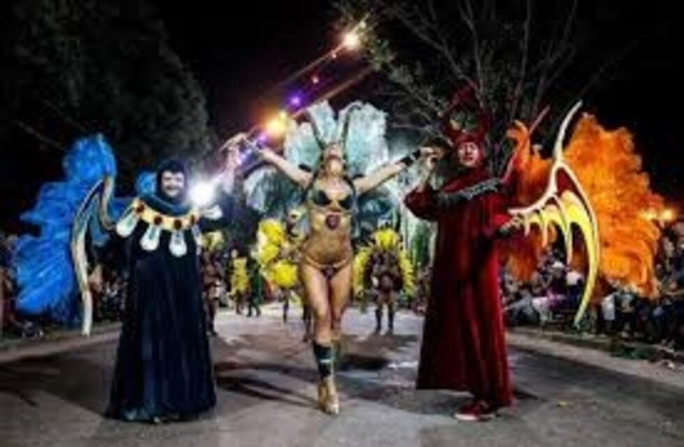 Este fin de semana Carnavales del Río en Santa Rosa