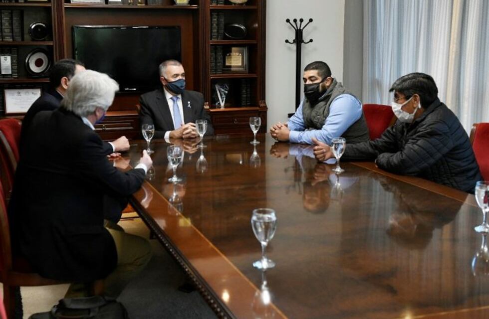 Legislatura: Jaldo se reunió con representantes del sector ladrillero