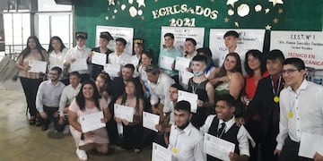 Alegría y emoción en la despedida de los egresados de la Técnica Nº1
