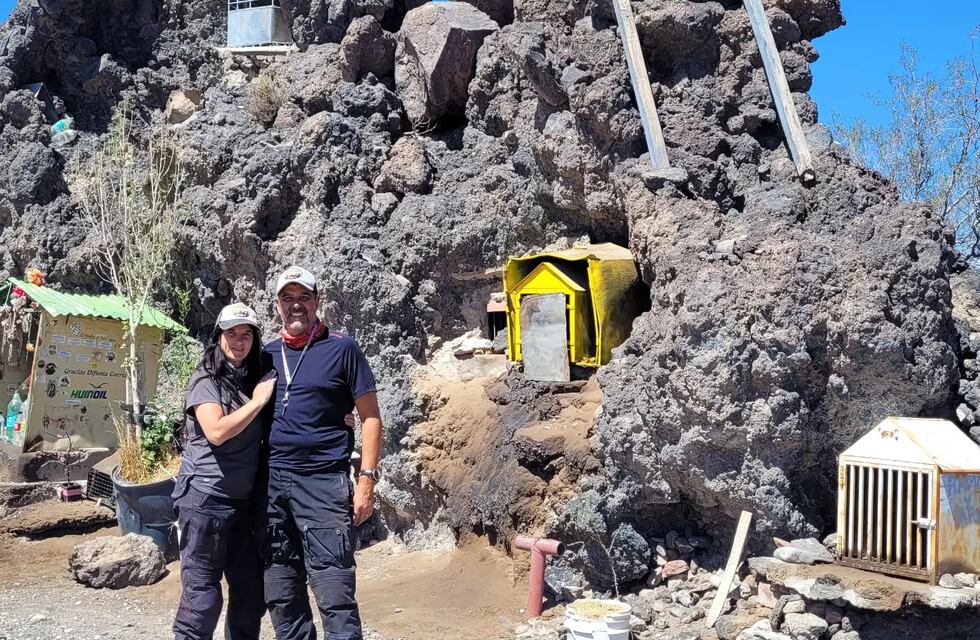 Una pareja de motoqueros recorre las rutas de Mendoza y con sus videos quiere compartir su experiencia