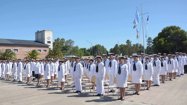 La Escuela de Suboficiales de la Armada tiene nuevos Cabos Segundos
