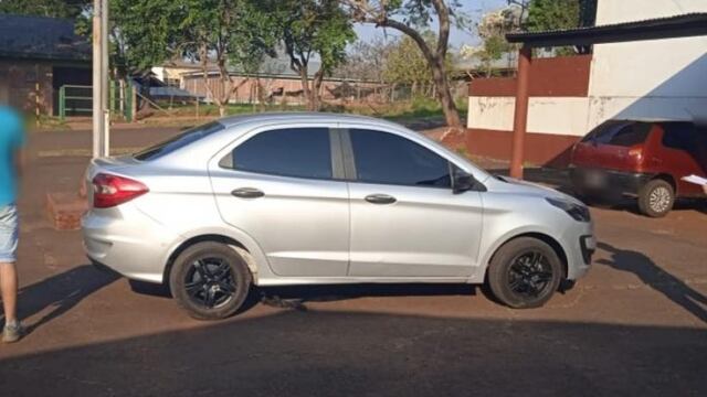 Hallaron un automóvil con pedido de captura bonaerense en un inquilinato de Puerto Rico.