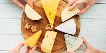 Una empresa de Córdoba recibió dos medallas de oro y una de bronce gracias a sus quesos.