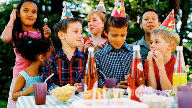 Un niño de Corrientes festejó su cumpleaños y enterneció en las redes al 'regalarle' su último deseo a su mejor amigo. (Imagen ilustrativa)