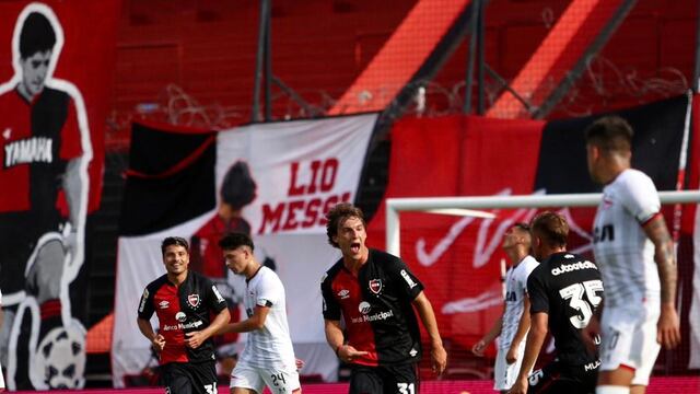 Golazo de Cacciabue para Newell's ante Estudiantes (@CANOBoficial)