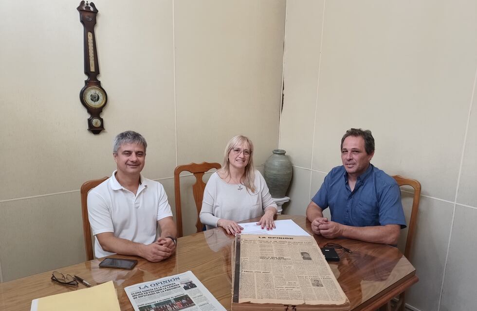 Convenio de trabajo entre el Archivo Histórico Municipal y Diario La Opinión