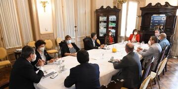 El Comité de Emergencias suspendió la reunión para definir las medidas que se tomarán en Tucumán