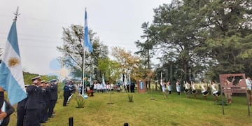 Se inauguró formalmente la plazoleta “Honor y Gloria – Teniente Daniel Miguel” que rinde homenaje al piloto puntaltense fallecido en Malvinas.