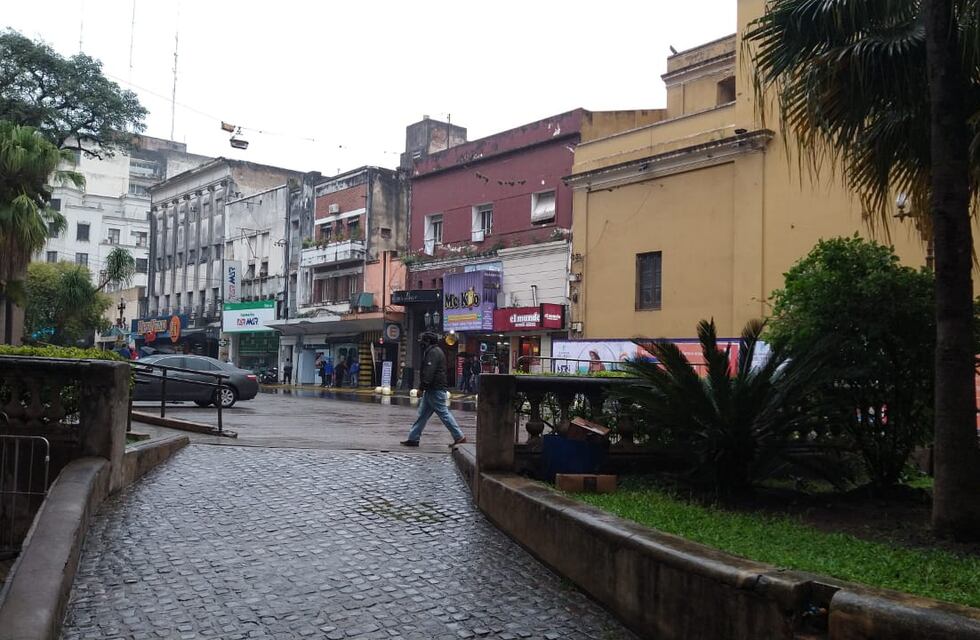 Sábado gris en el “Jardín de la República”