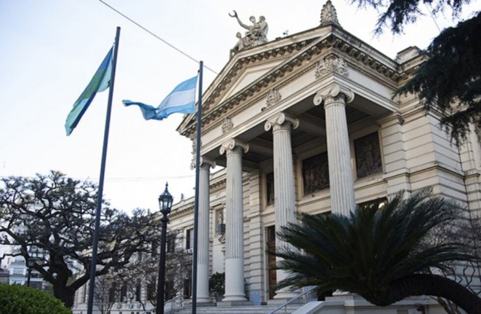 La Legislatura bonaerense aprobó el presupuesto 2022 y la re-reelección de intendentes