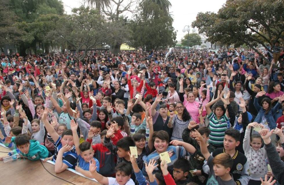 Se festejó el día del niño en la Plaza 25 de Mayo en Arroyito