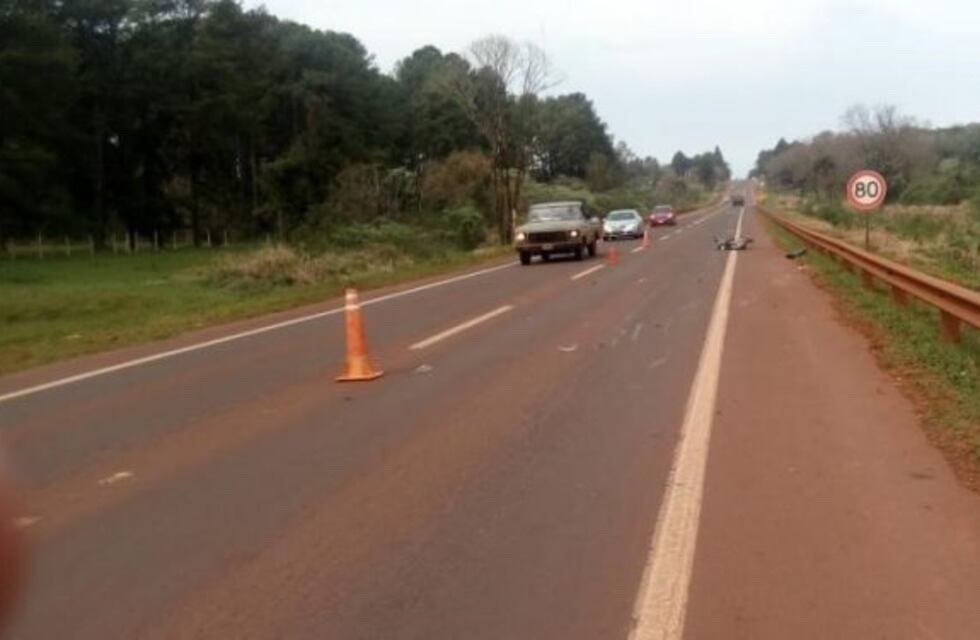 Joven de 18 años murió luego de ser embestido por una camioneta sobre Ruta 12