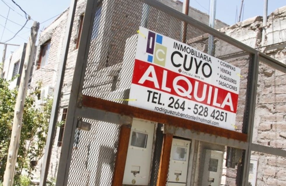 Para alquilar, en San Juan se necesita casi la mitad de un sueldo promedio