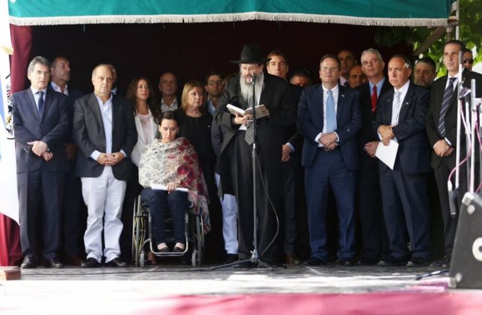 Acto por el 25° aniversario del atentado a la AMIA: "Irán está detrás de los atentados"