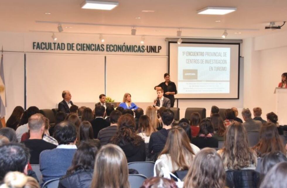 Comenzó en La Plata el Primer Encuentro Provincial de Centros de Investigaciones en Turismo