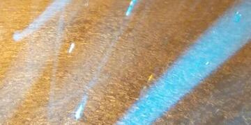 Se pide circular con precaución por la acumulación de agua\u002E (Constituyentes del '53)