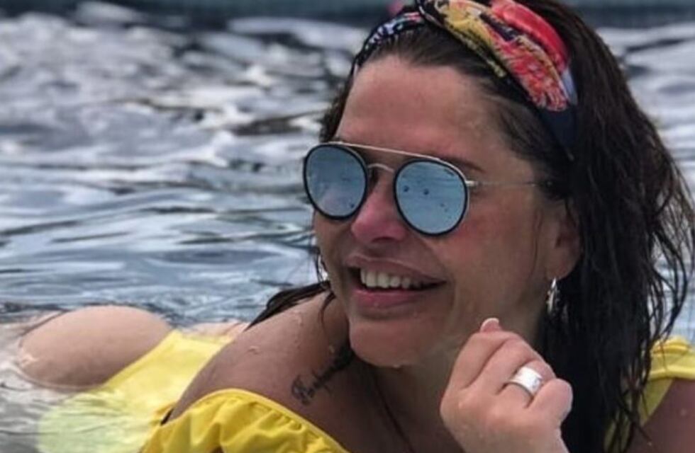 Nazarena Vélez bailó en tanga: "A esta altura de la cuarentena se perdona todo"