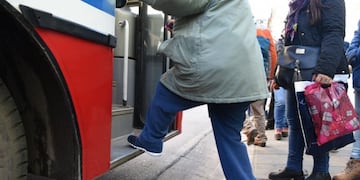Comenzó la entrega de Boletos Gratuitos de Transporte Público para Jubilados en Tucumán.