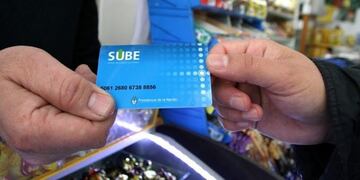 Recarga de tarjeta SUBE\nCrédito: Vía País