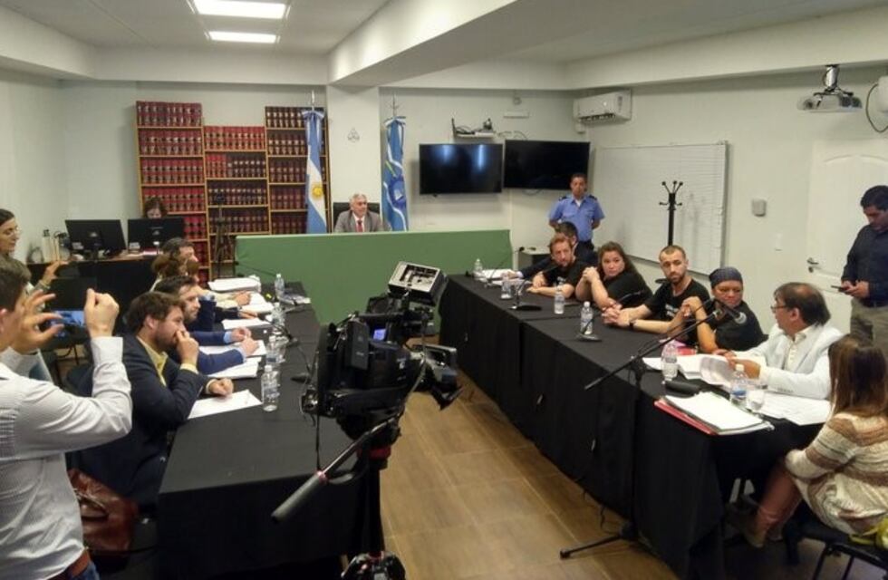 Incendio de la Legislatura: comenzó la audiencia de investigación