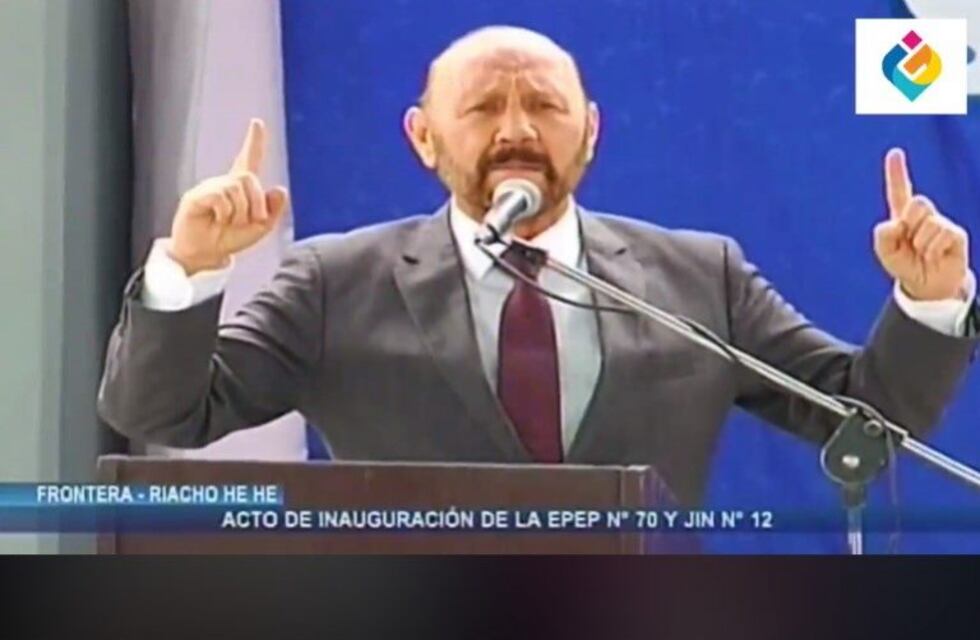 Insfrán otorgó un bono de $7500 para estatales en tres cuotas de $2500