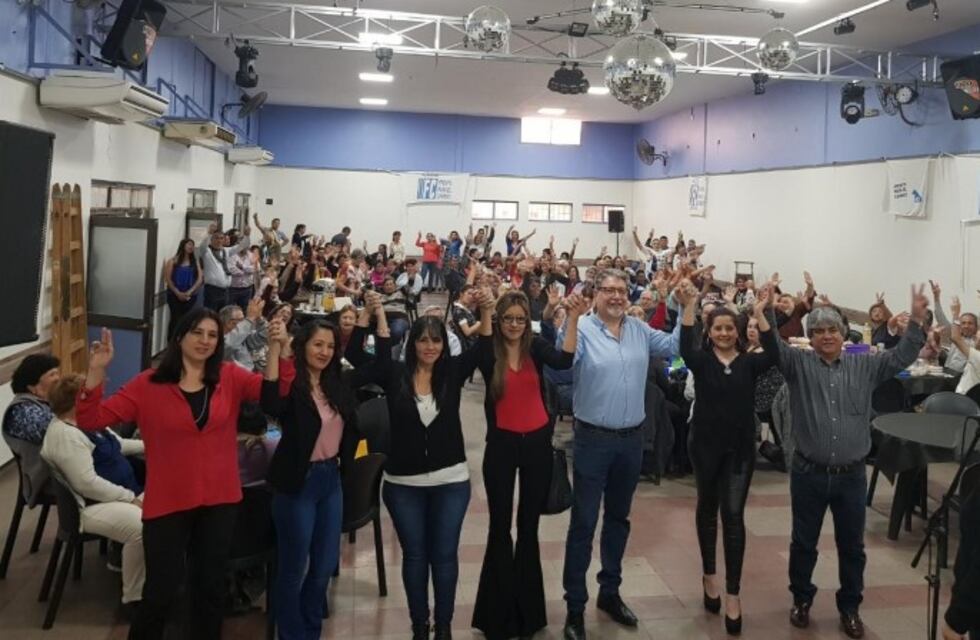 Hoy cierra la campaña del Frente para el Cambio en la capital chaqueña