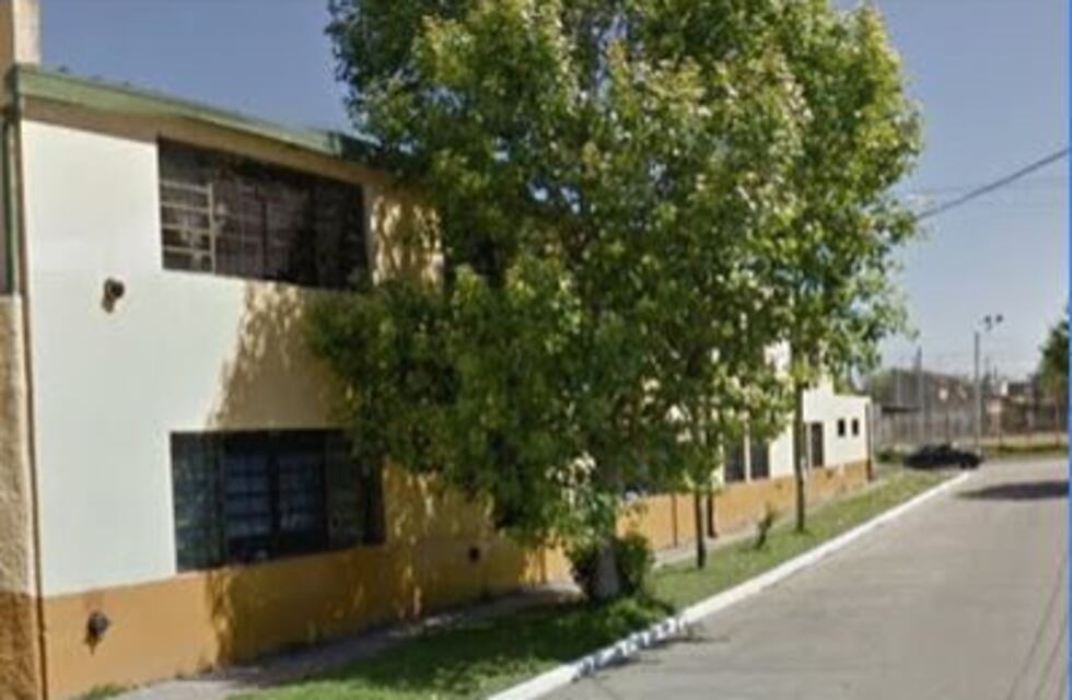 Suspendieron las clases por los destrozos que provocaron durante un robo en una escuela