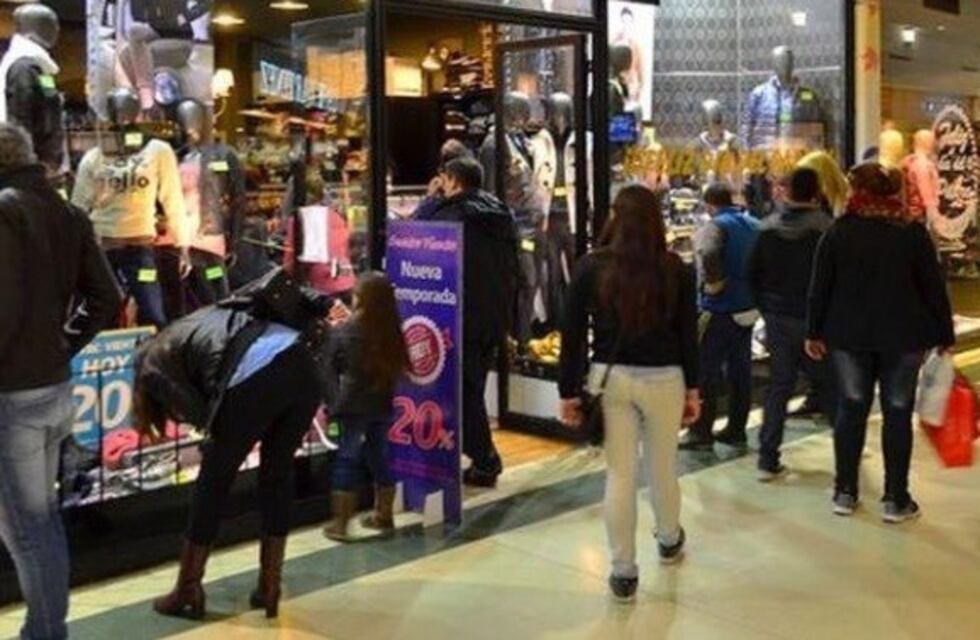 En Mendoza le dieron vía libre al horario corrido