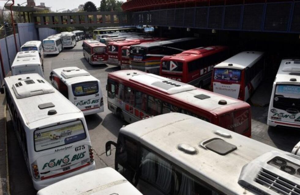 Finde largo y los ladrones lo saben: robos masivos en la Terminal de Ómnibus
