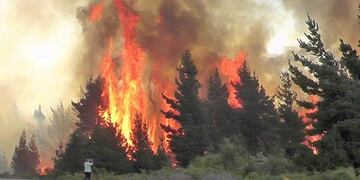 Incendio en Lago Puelo\u002E