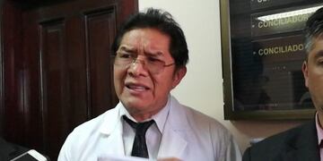 Médico Fernando Romero del Sindicato de Ramas Médicas de la Salud Pública, de Bolivia