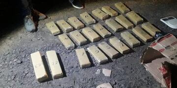 23 panes de marihuana fueron secuestrados en el Barrio Las Orquídeas