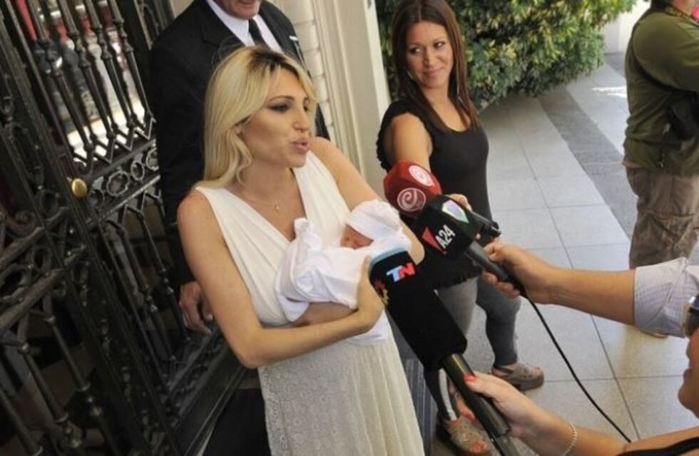 Vicky Xipolitakis, indignada tras denunciar a su marido: "La Policía es un desastre"