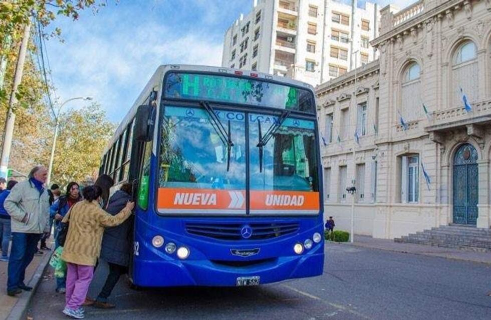 La UTA continúa reclamando el pago de salarios de los trabajadores