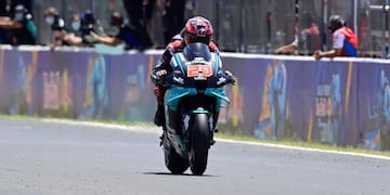 Petronas Yamaha SRT's French rider Fabio Quartararo wins the MotoGP race of the Spanish Grand Prix at the Jerez racetrack in Jerez de la Frontera on July 19, 2020\u002E (Photo by JAVIER SORIANO / AFP)