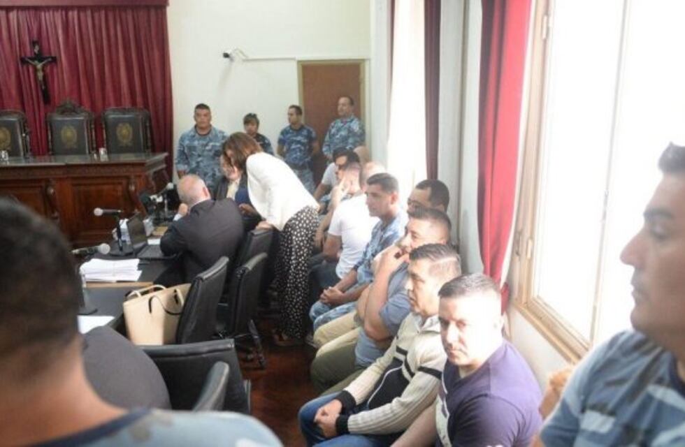 Juicio por coimas: testigos complican la situación de los ex jefes policiales platenses