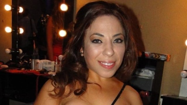 Engancharon a Noelia Pompa a los besos apasionados en plena calle con su novio