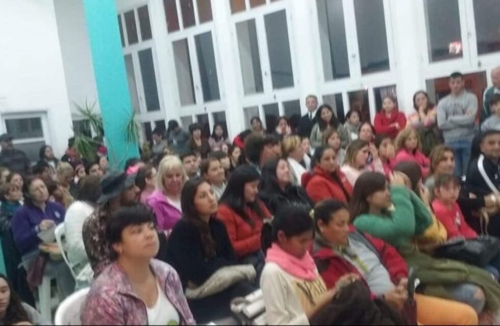 Exitosa convocatoria del Taller Lengua de Señas