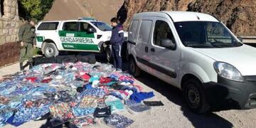 Policias contrabando