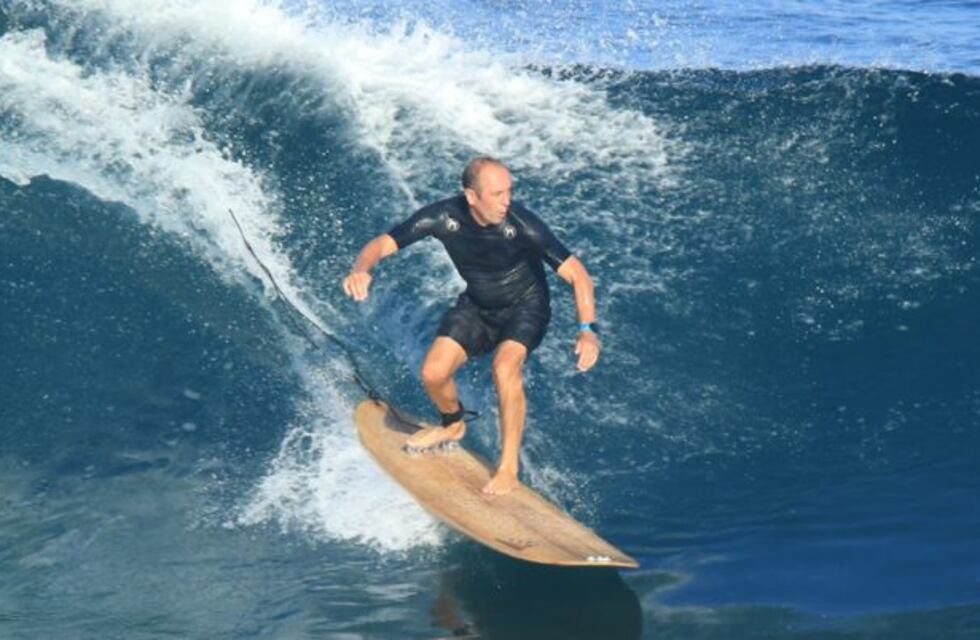 Conocé al argentino que cambió el surf y ahora llegó al Paseo de la Fama