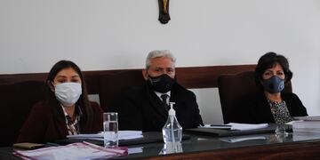 El Tribunal en lo Criminal n.° 1 de Jujuy integrado por Felicia Barrios, Luciano Yapura y María Alejandra Tolaba, que dictó sentencia en el caso de abuso producido en Abra Pampa.