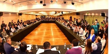 Linares participará del encuentro del Bloque Patagónico en El Calafate